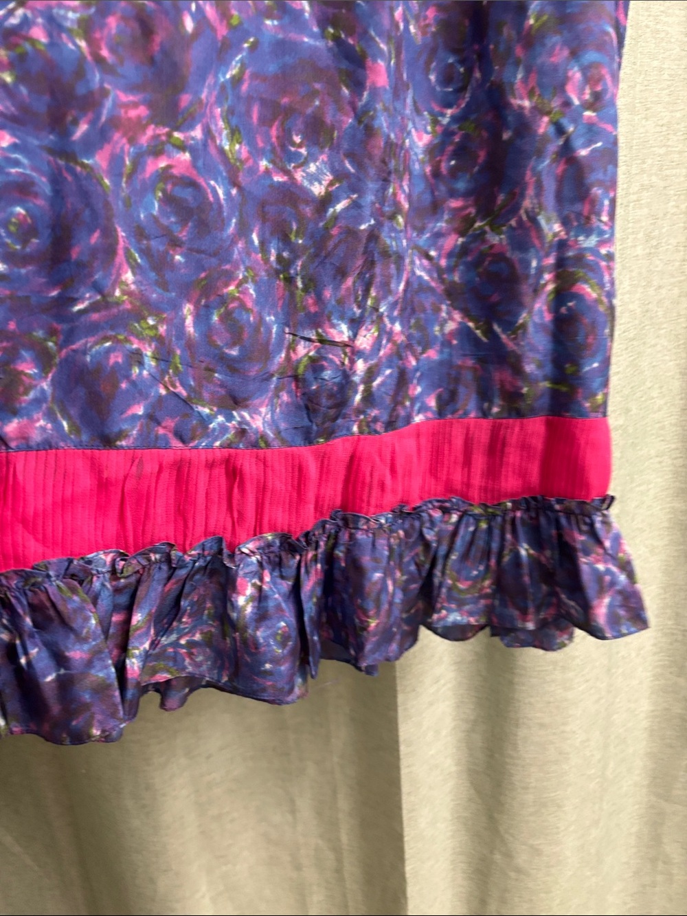 Betsey Johnson Y2K Babydoll Mini Silk Slip Dress Purple w Pink Ruffle Details - Picture 4 of 6